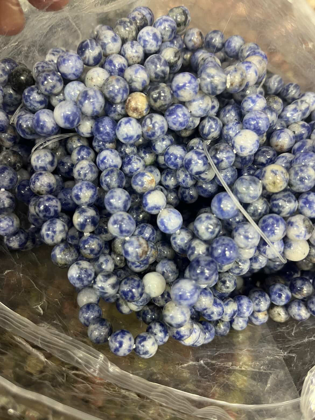 yve bracelets// $1 each pick here// round beads 8mm