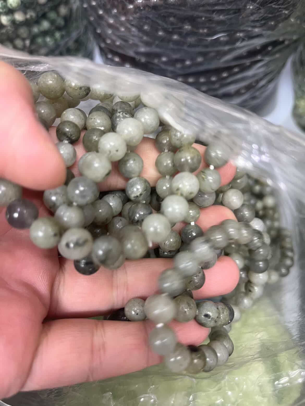 yve bracelets// $1 each pick here// round beads 8mm
