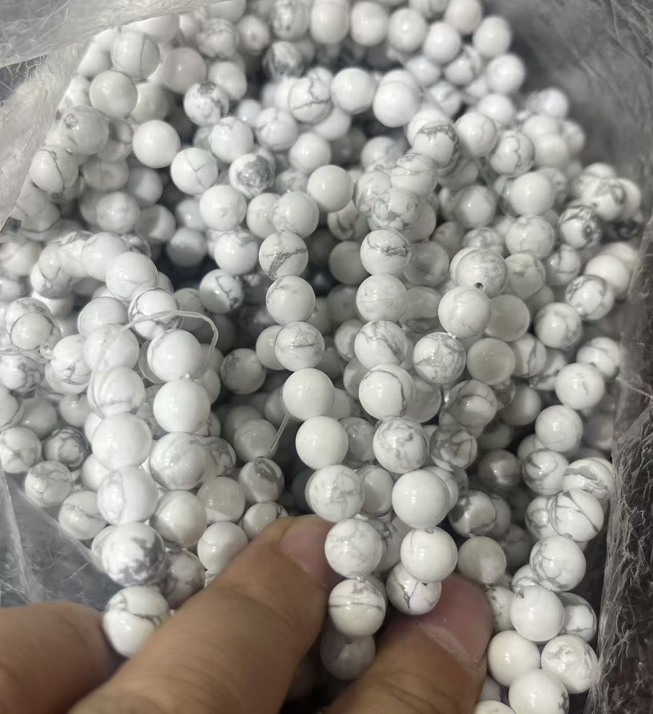 yve bracelets// $1.5 each //round beads 8mm
