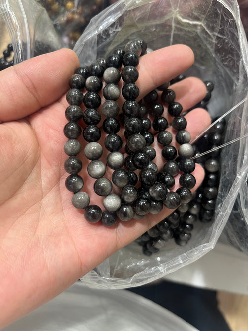 yve bracelets// $1.5 each //round beads 8mm